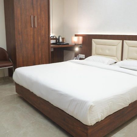 Hotel Jk Celebration Jabalpur Exterior photo