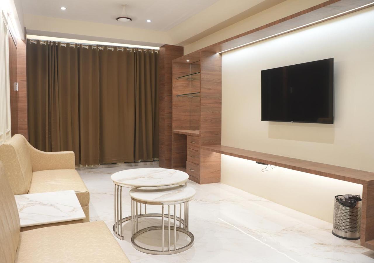 Hotel Jk Celebration Jabalpur Exterior photo